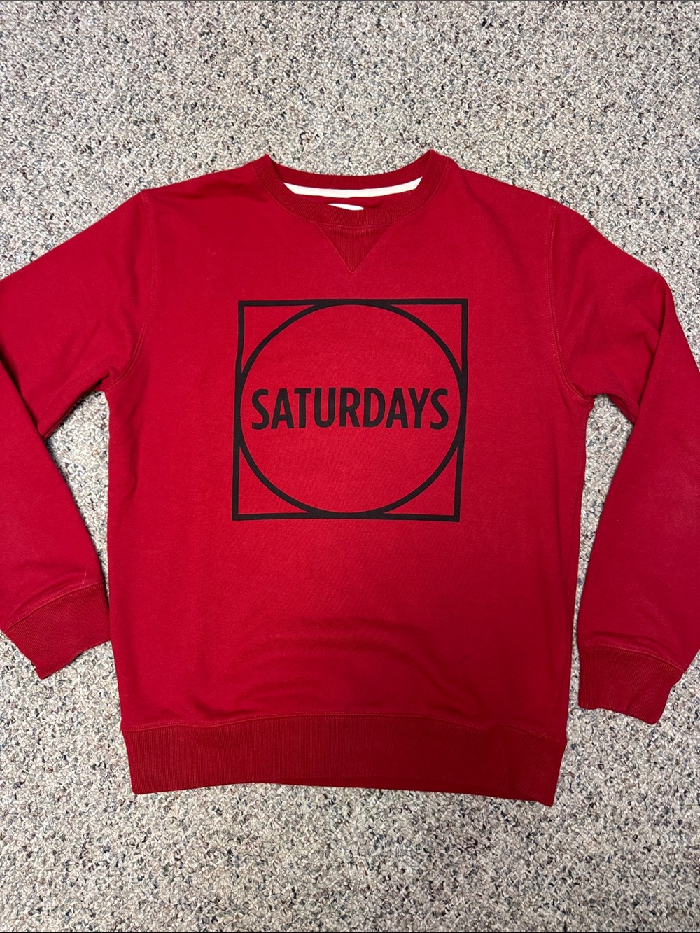 Red Crewneck Sweatshirt for Men Saturdays surf NYC size L great shape